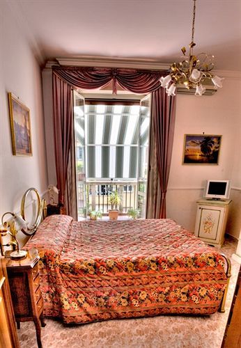 Cupido 3* Roma