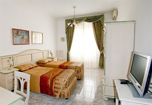 Cupido 3* Roma